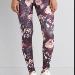 American Eagle Flower Leggings